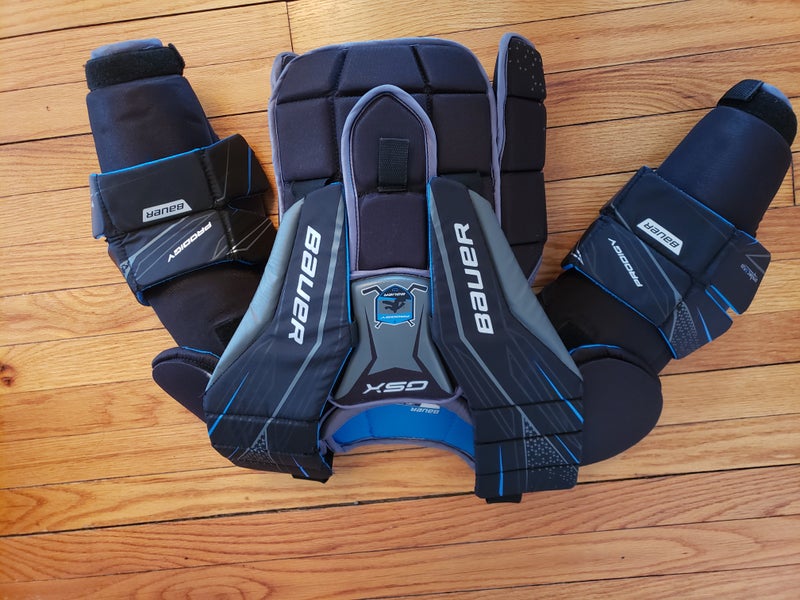 Used Large/Extra Large Bauer Prodigy Goalie Chest Protector