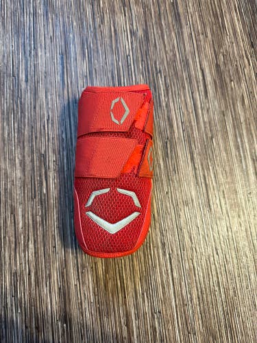 EvoShield ( Elbow Guard ) ( Red ) Adult