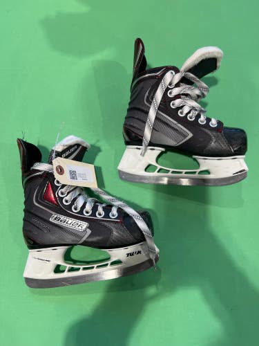 Youth Used Bauer Vapor x40 Hockey Skates D&R (Regular) 11.0
