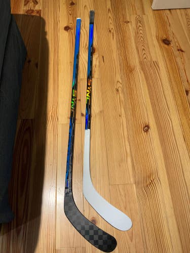 Bauer Nexus Sync P92 & P28 Right Handed Junior Hockey Stick (2 Sticks for 1 price)
