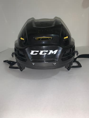 Used Medium CCM Tacks 310 Helmet