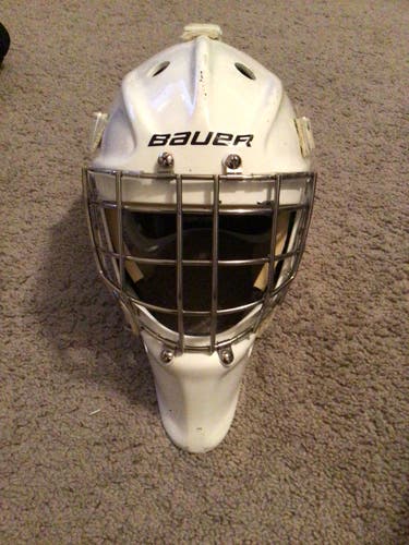 Used Bauer Profile 960 Goalie Mask
