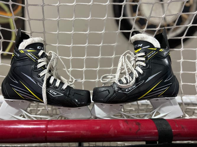 Youth Used CCM Tacks 2092 Hockey Skates Regular Width Size 2