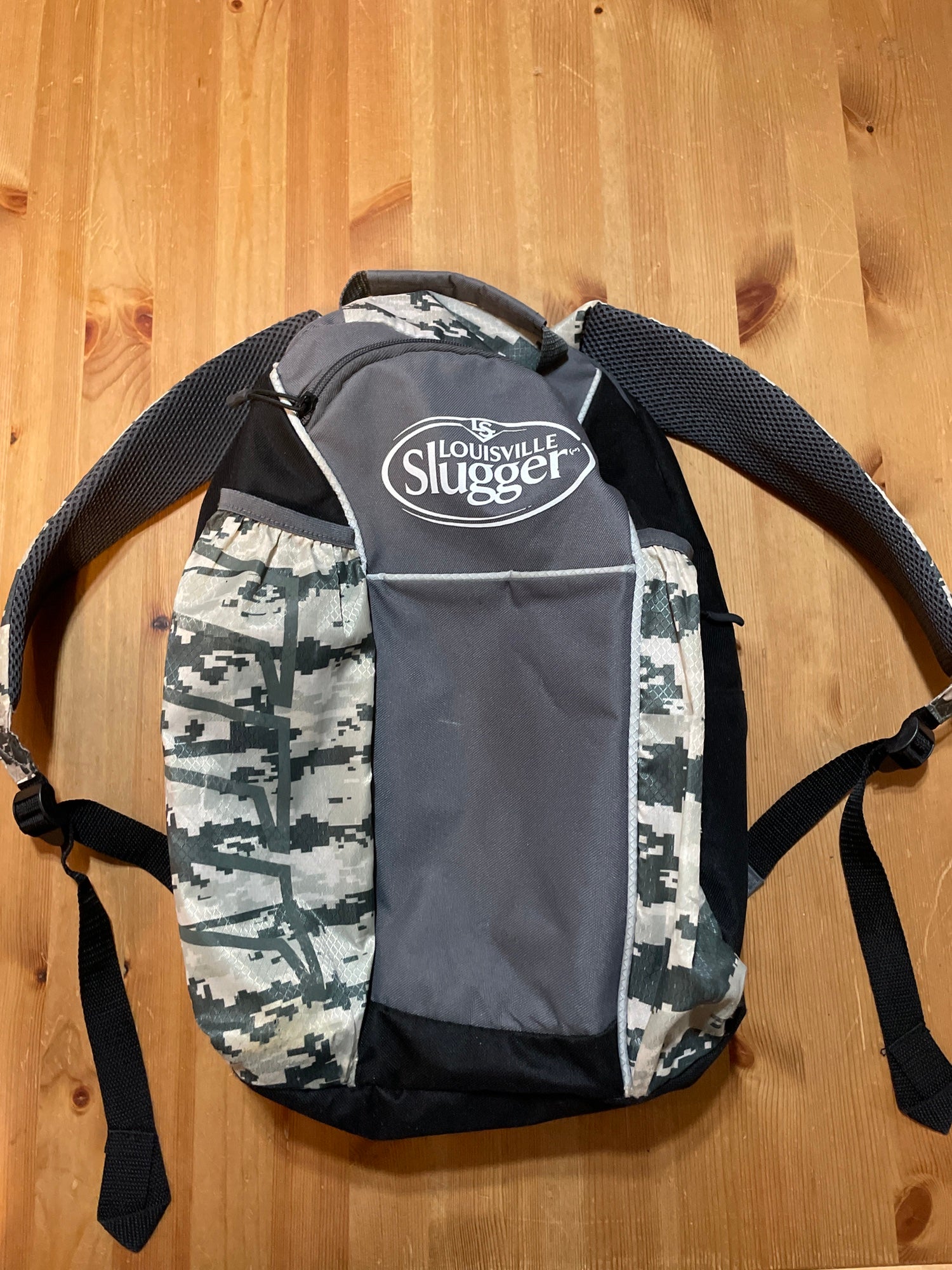 Louisville+Slugger+Chicago+Cubs+Genuine+Stick+Backpack for sale online