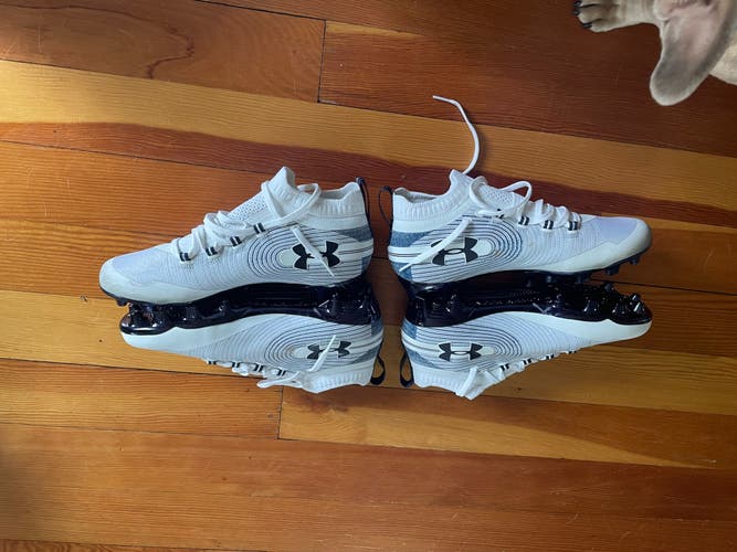 White Adult New Men's Size 9.5 (Women's 10.5) Under Armour Cleats