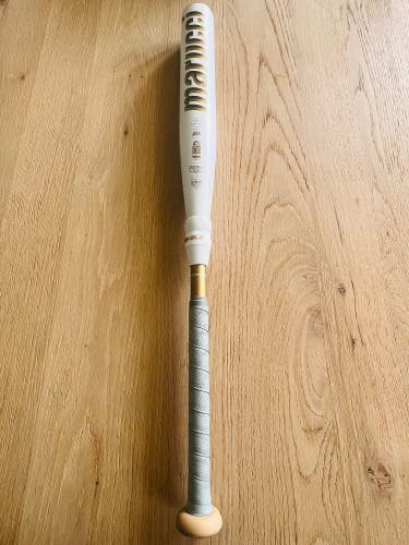 2022 Composite (-11) 18 oz 29" Echo connect Bat