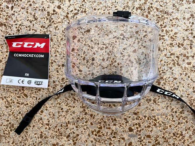 Senior CCM Visor FV1 Lightly Used Comes With Original Packaging
