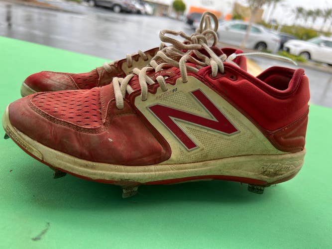 Used Men's 10.0 (W 11.0) Metal New Balance Footwear