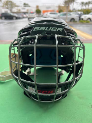 Used Small Bauer prodigy Helmet
