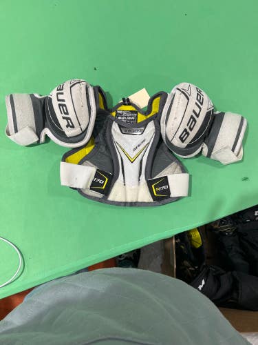 Used Youth Small Bauer Supreme 170 Shoulder Pads
