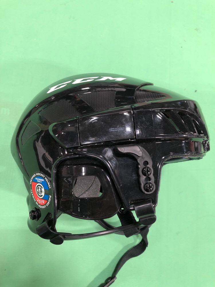 Used CCM FL40 Hockey Helmet (Size: Small)