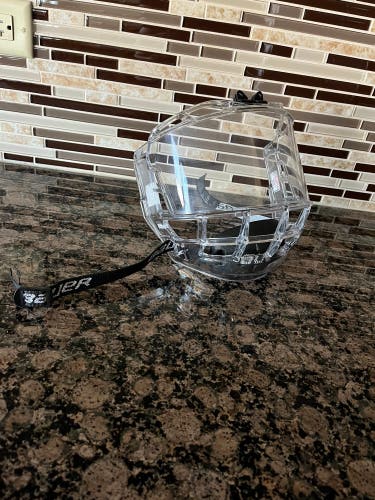 Medium Bauer Shield Profile II Facemask