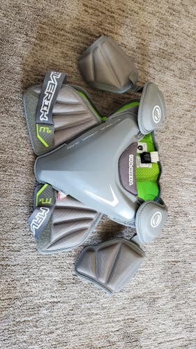 Used Adult Small Maverik MX Shoulder Pads
