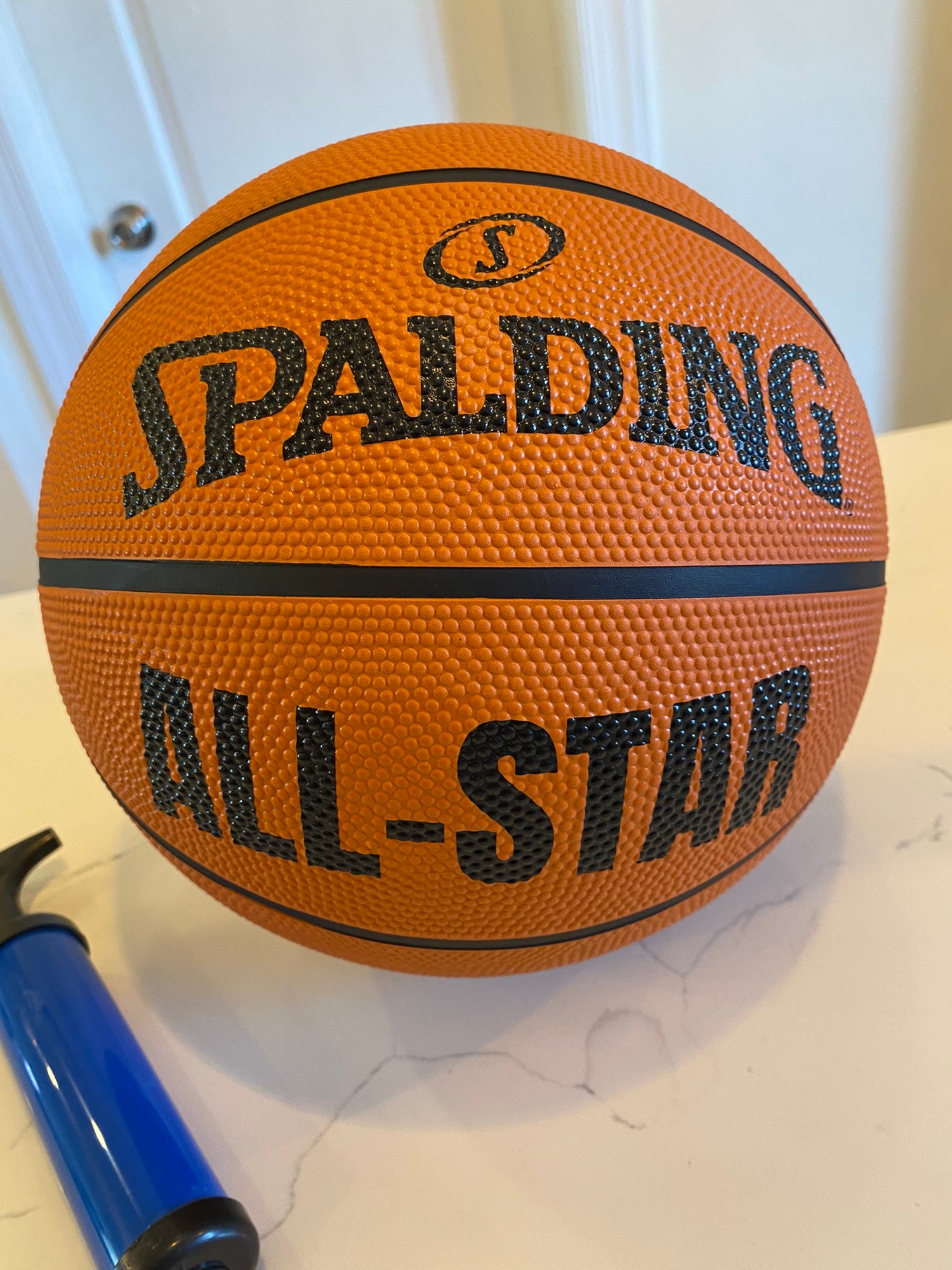 Spalding NBA Basketball 12" DUAL ACTION Air PUMP Attached Extension  Hose ball