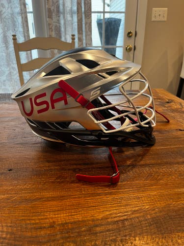 Used Player's Cascade S Helmet