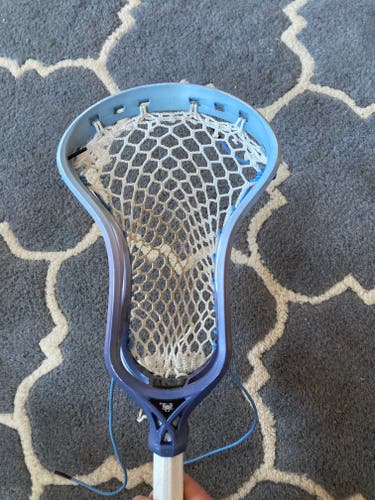 Great conditionEcd Lax Mirage 2.0 head strung