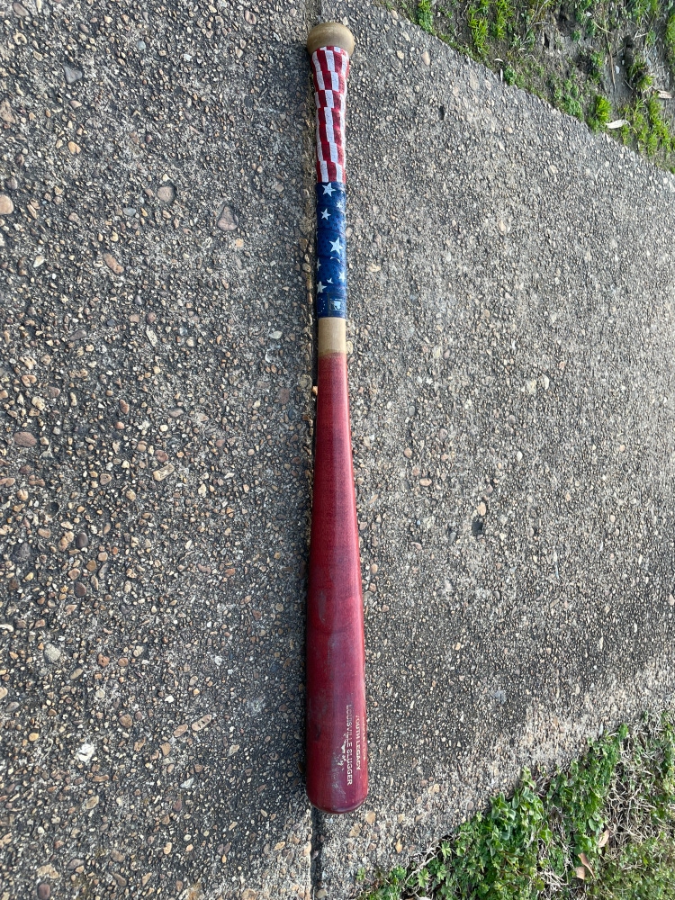 Louisville Slugger Legacy Used Wood 28" Genuine Maple Bat