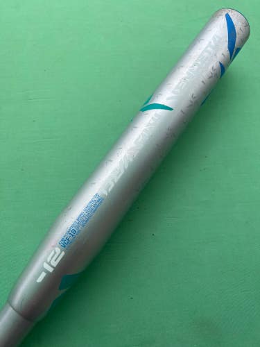 Used DeMarini Vendetta Bat -12 20OZ 32"