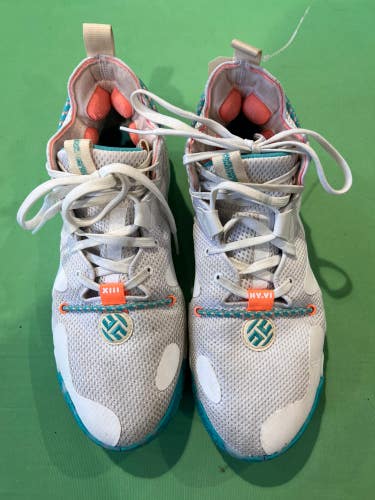 Used Men's 10.5 (W 11.5) Adidas Basketball Shoes