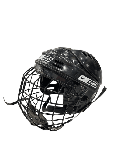 Used Bauer Nbh1500 Md Hockey Helmets