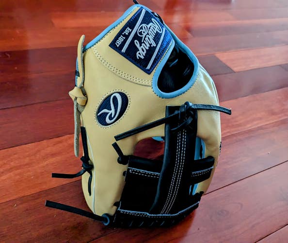 NWOT Rawlings Heart of the Hide PRO204-20CB Baseball Infield Glove 11.5"