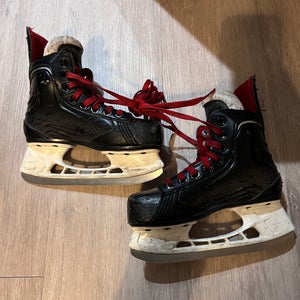 Youth Used Bauer Vapor X500 Hockey Skates D&R (Regular) 13.0