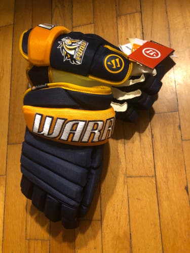 14” Whitby Fury OJHL Warrior Alpha PRO Gloves