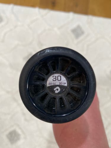 2021 DeMarini (-8) 22oz 30” CF Zen Bat