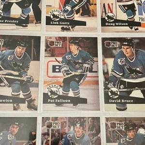 SAN JOSE SHARKS 1992 NHL PRO SET HOCKEY CARD LOT- 9 Cards (3 Rookie Cards)