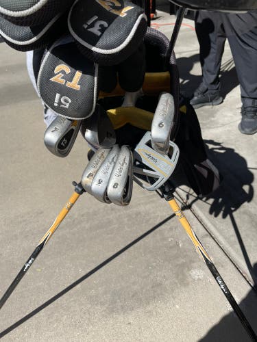 Used Right Handed Clubs (Full Set)