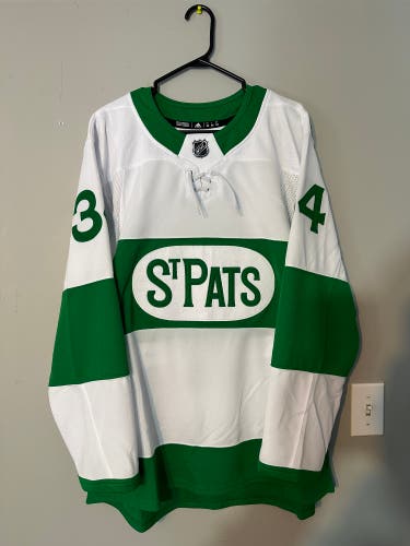 Auston Matthews St. Pats Toronto Maple Leafs White and Green Special Event Jersey Size 50 (Medium)