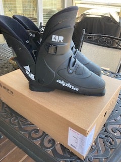 Used 1 Day Men's Alpina Rear Entry Ski Boots Size 30.5