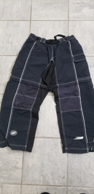 Used Bauer Inline Zip Off Short/Pant Wanted to Buy......not selling
