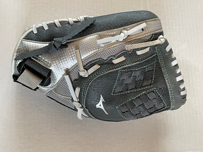 Mizuno Finch 11" Softball Mitt Glove //G32//