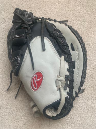 Catcher's GG Elite 33” Softball Glove (GGECM33WB)