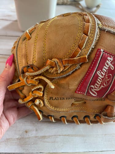 Vintage Rawlings MIKE PIAZZA (RCM 45) Lite Toe Baseball Catcher’s Mitt Glove