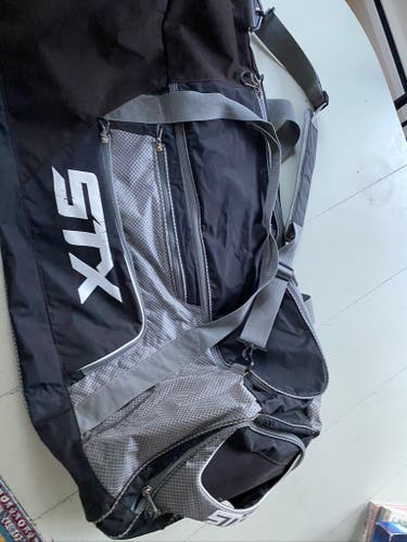 STX Challenger Lacrosse/Field Hockey Bag