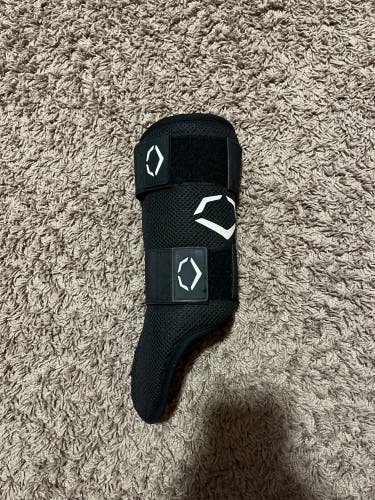 Evosheild baseball leg guard