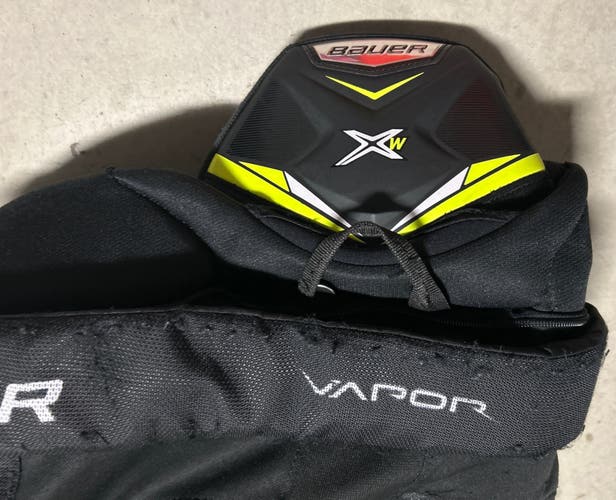 Senior Large Bauer Vapor xw Hockey Pants