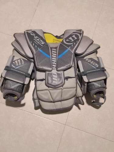Used Small Warrior Ritual G5 Goalie Chest Protector