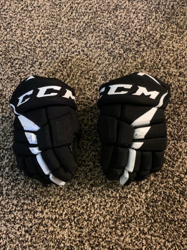 Used CCM 10"  Jetspeed FT485 Gloves