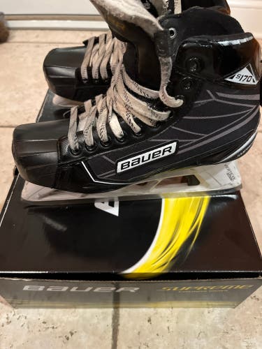 Bauer goalie skates S170