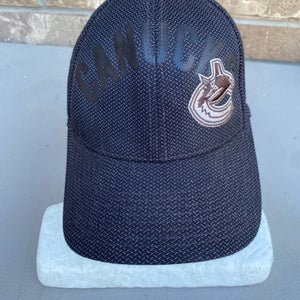 Vancouver Canucks Orca Flex Fit Hat One Size 3727