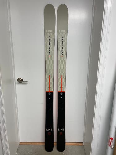 Line Sick Day 94 2021 (179cm)