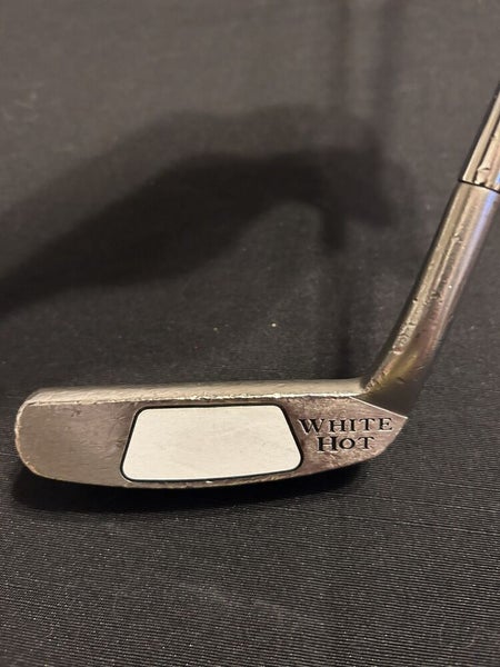 Odyssey White Hot #8 Blade Putter 35