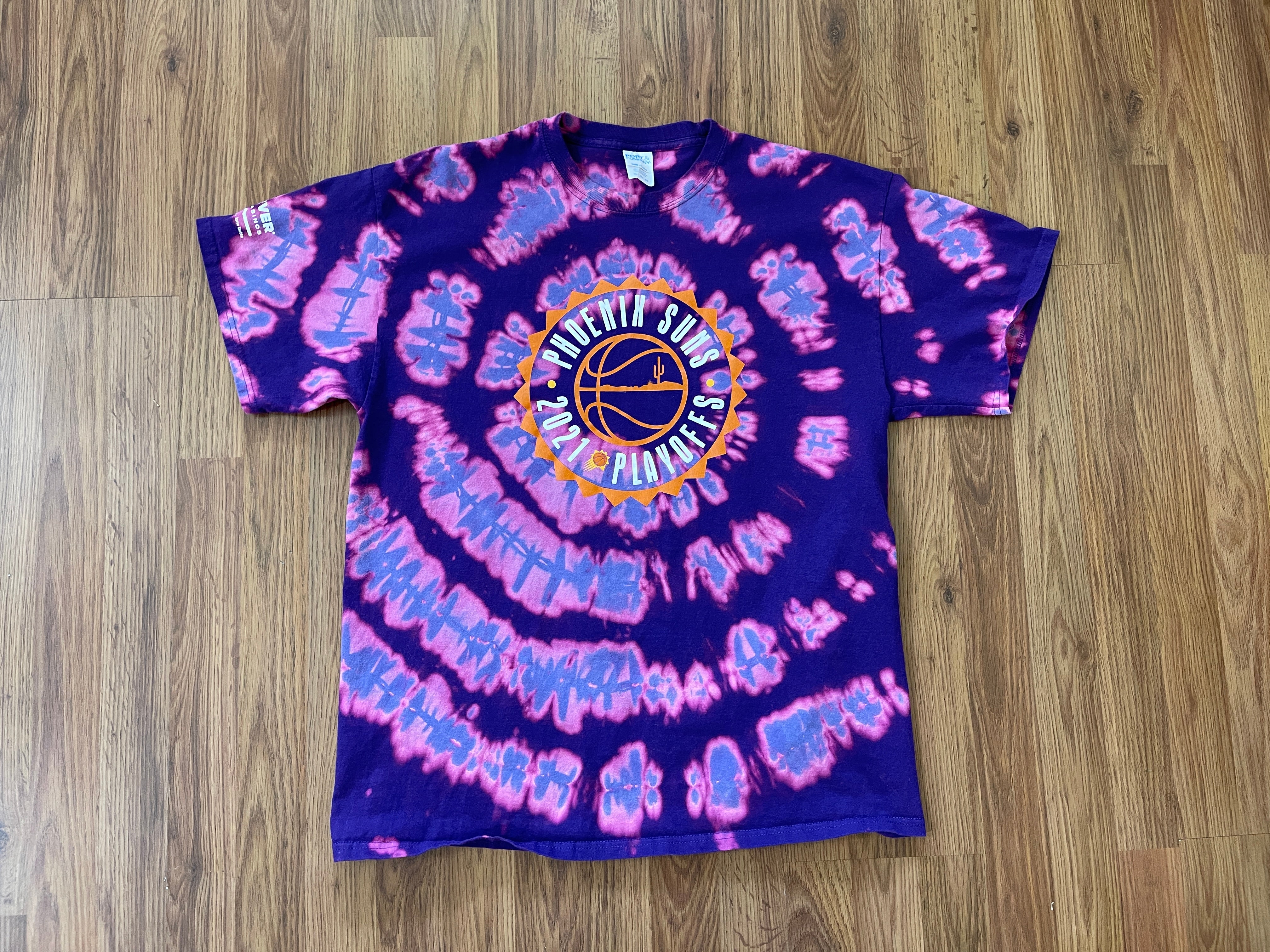 Preowned BVA Los Angels Lakers Basketvall Tie-Dye T-Shirt Size