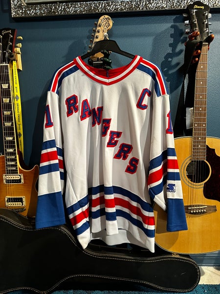 Kitchener RANGERS Officially Licensed CCM OHL Jersey, Size Men's S  Autographs!