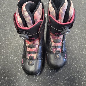 Used Ride Sash Boa Wmns Senior 10 Women's Snowboard Boots