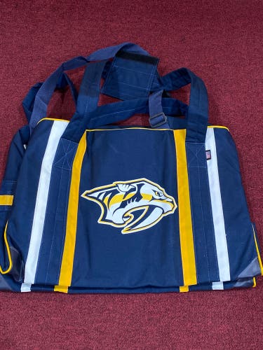 New Nashville Predators Coaches Bag Item#NSVB