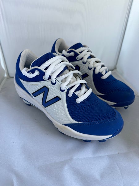 Blue Used Size 7.5 (Women's 8.5) Low Top 3000v5